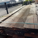Ca. 47x Douglas wisselsponning, 18x190mm, lengte 300cm
